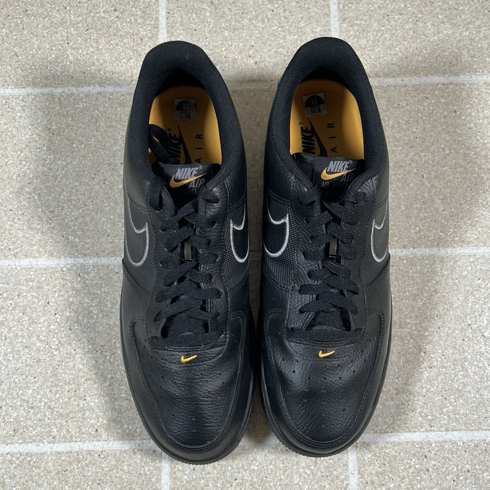 NIB Men Nike Air Force 1 Low Black Laser Orange  IB7677-001 Size 11 - Picture 3 of 8